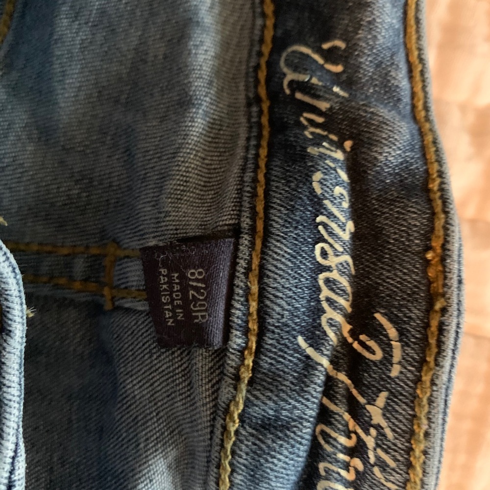 Universal Thread jeans - Picture 2 of 6
